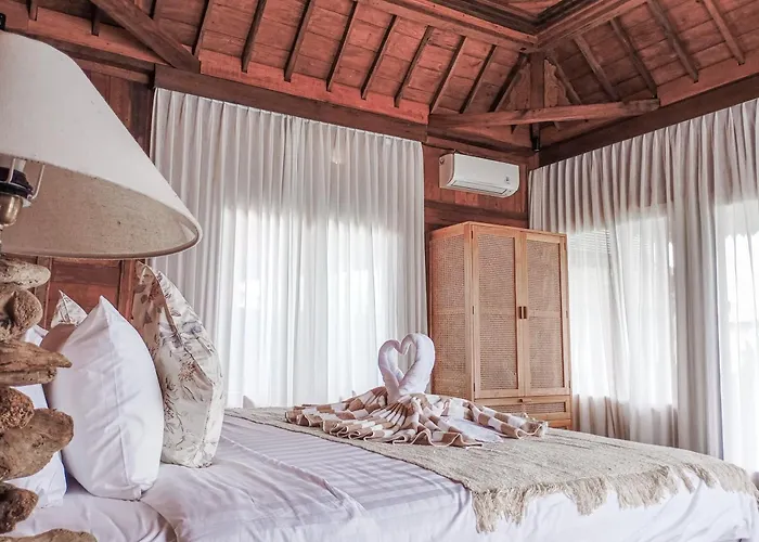 Nyoman Sandat House 2